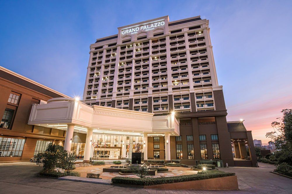 Grand Palazzo Hotel