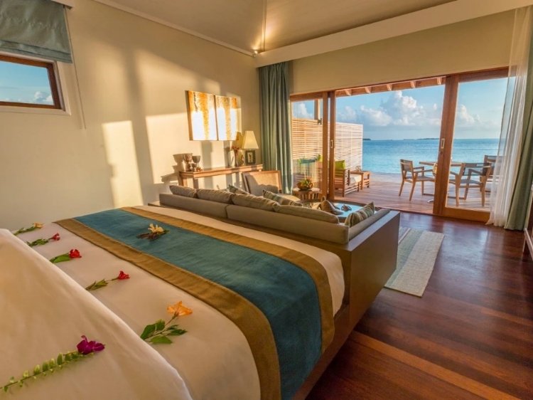 Maldives: Endless Horizon at Hurawalhi — photo 2